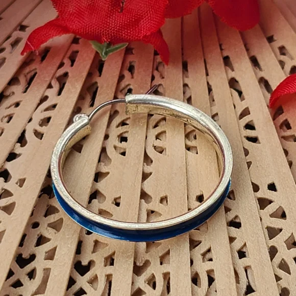 Ladies Hoop Earrings for sale - Picture 7 of 8